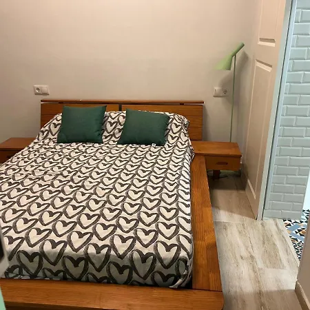 Bonita Habitacion Verde Con Bano Privado * アルジーラ
